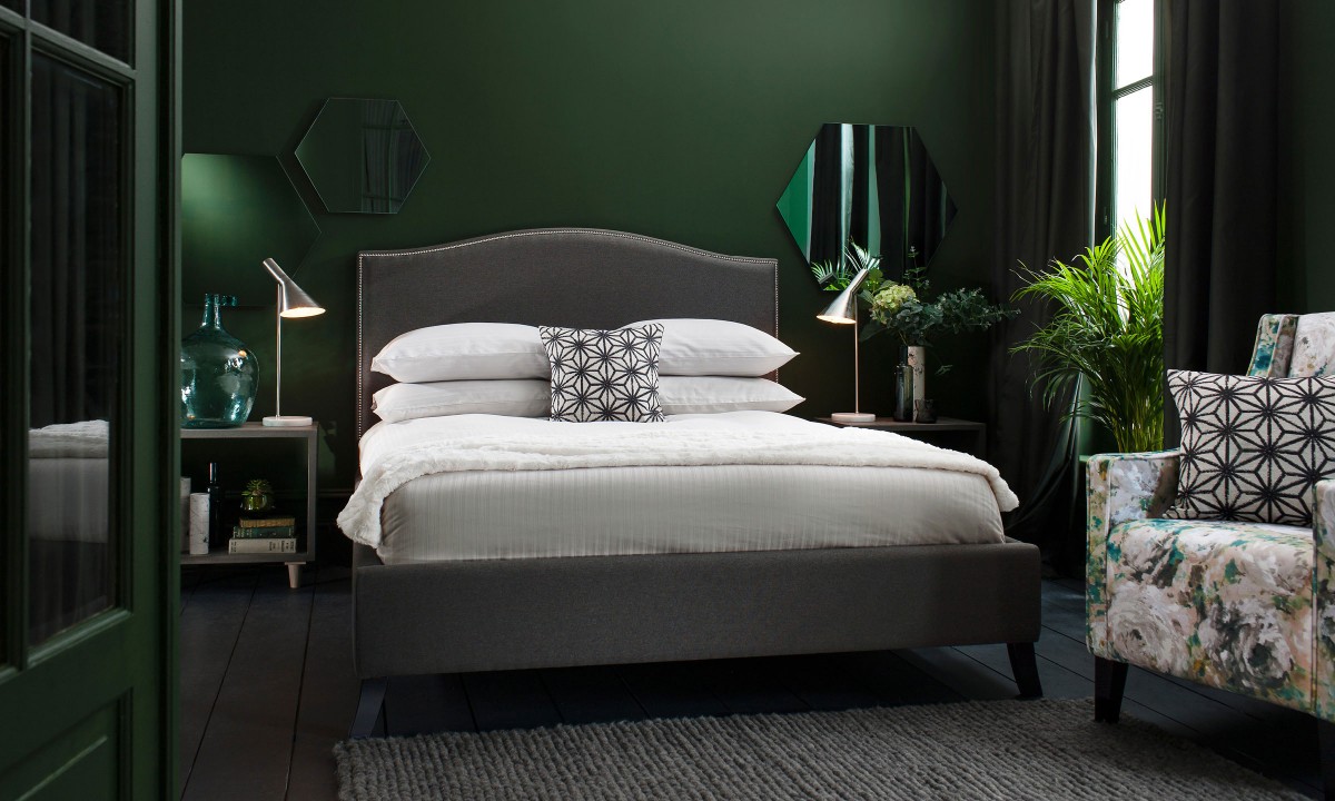 Luxury Upholstered Boxgrove Bed