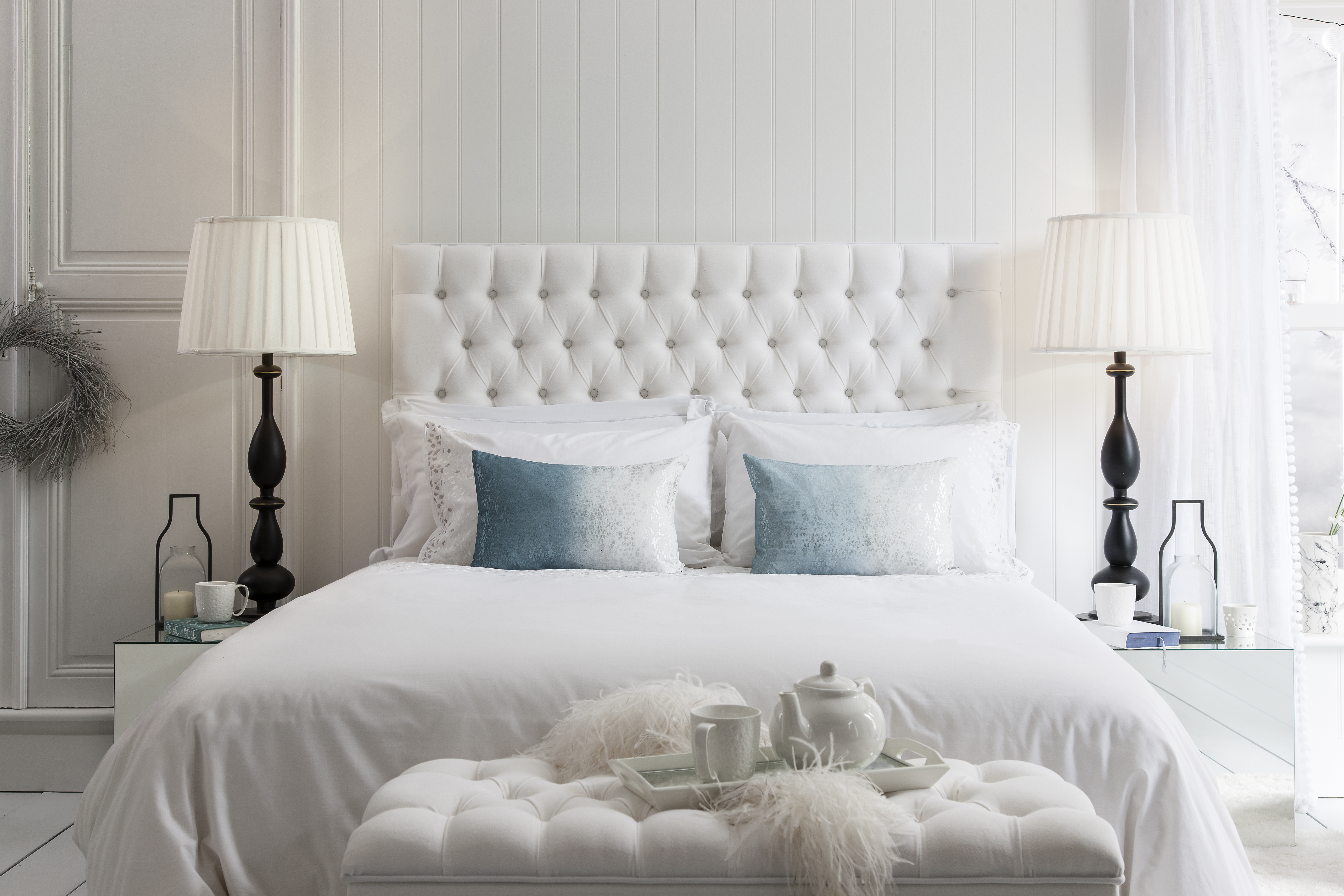 white bedroom furniture